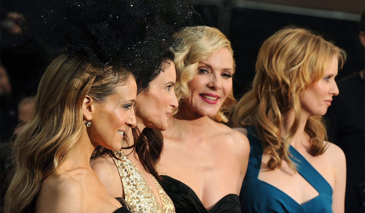 Us Actress Sarah Jessica Parker Us Actress Kristin Davis British Actress Kim Cattrall and Us Actress Cynthia Nixon Arrive at the Uk Film Premiere of Us Director Michael Patrick King's New Movie 'Sex and the City 2' Held at the Odeon Leicester Square in Central London Britain. Pic: REX