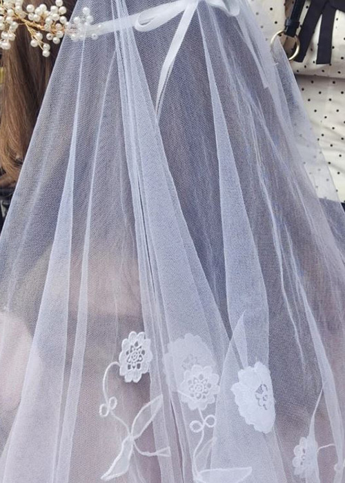 The veil won by Mairead Ronan and her children at their communion. Pic: Mairead Ronan Instagram 