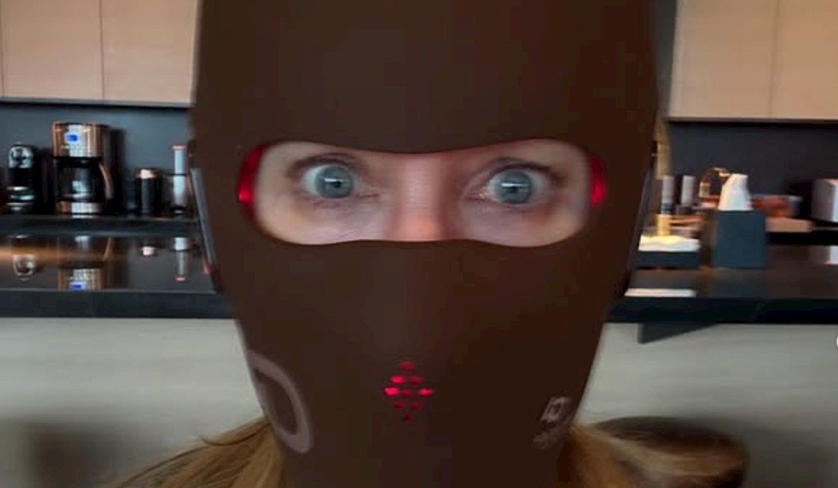 Jennifer Aniston's new face mask works six times better than LED