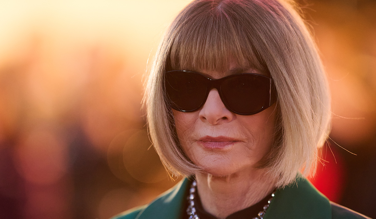 'Will candidates who don't rock a bob be considered?' Anna Wintour's Vogue role listed on LinkedIn