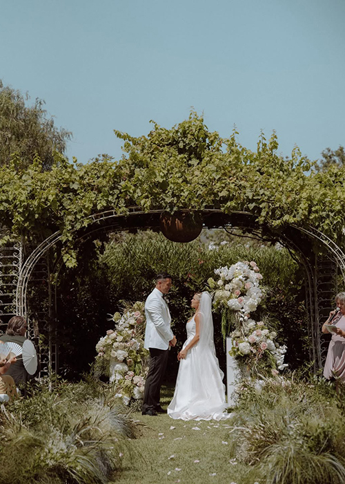 Pic: Bianca Sardi - Editorial Wedding Photographer