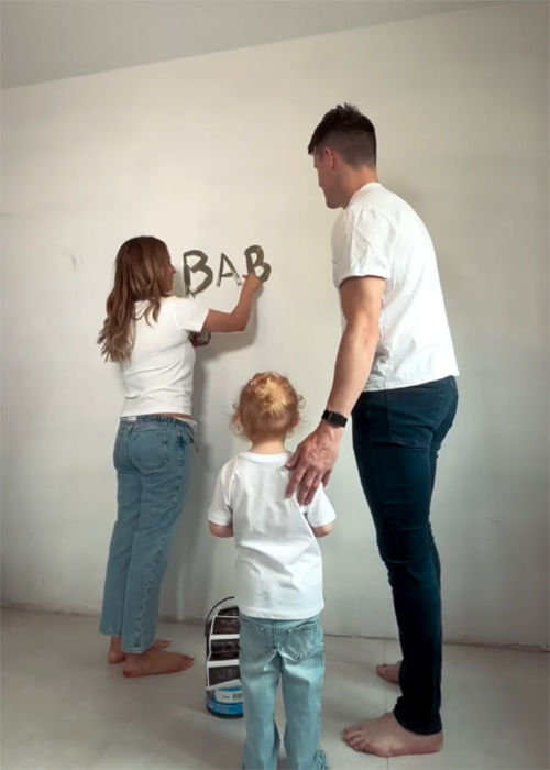 Niamh de Brún and TJ Reid announce pregnancy. Pic: Niamh de Brún/Instagram