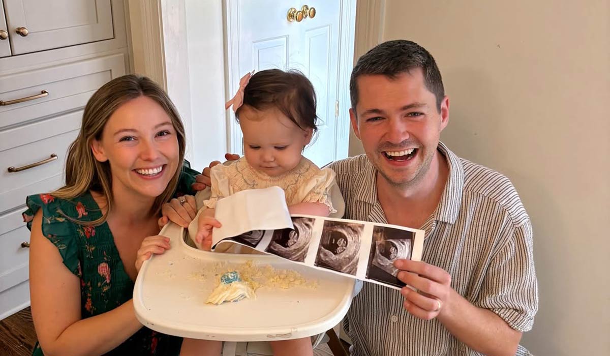 Former DWTS star Damian McGinty and wife Anna Claire reveal baby's gender