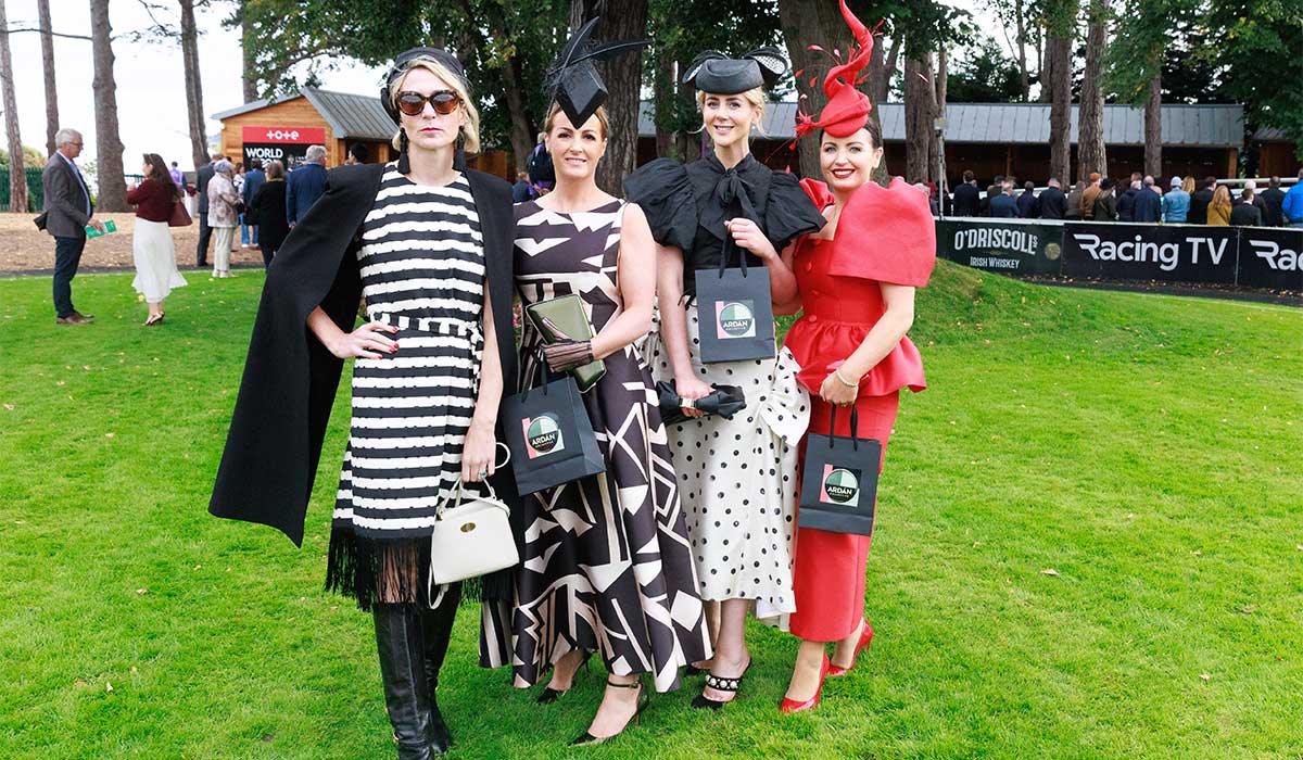 REPRO FREE ***PRESS RELEASE NO REPRODUCTION FEE*** EDITORIAL USE ONLY
Leopardstown Irish Champions Festival, Leopardstown Racecourse, Dublin 13/9/2025
the Champion Style Award sponsored by Louis Copeland and Ardán Collective
Stylist and judge Sarah-Kate Byrne, Danielle Crowley, Ardán Collective Most Stylish Lady Jenny Ryan and Sarah Cass
Mandatory Credit ©INPHO/Tom Maher