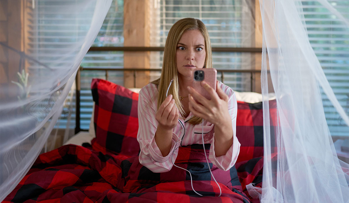 A WHITEWATER ROMANCE, Cindy Busby. Pic: Shutterstock