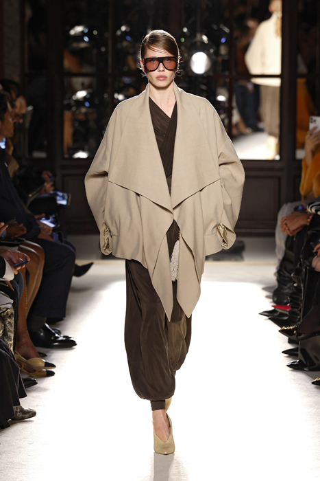 A model walks the runway during the Balmain Womenswear Spring/Summer 2026 show. Pic: Getty Images