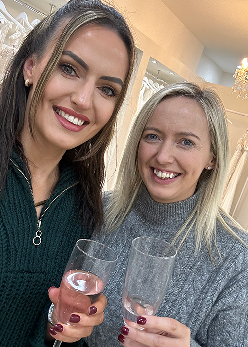 breast cancer Aisling and Áine. Pic: Provided